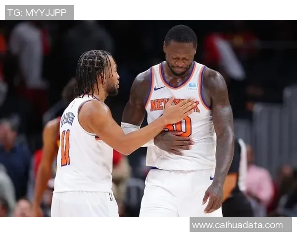 深圳与上海篮球赛激战正酣谁能在这场对决中笑到最后