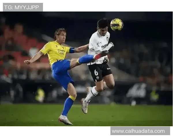 赫尔城迎战谢三周期待精彩对决与激烈竞争的足球盛宴